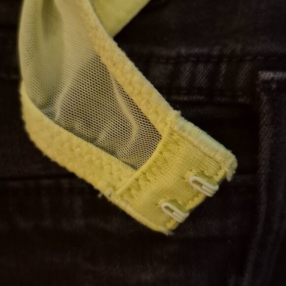 Victoria's Secret BBV Lace Bra 36B neon yellow with white lace push - Picture 6 of 7